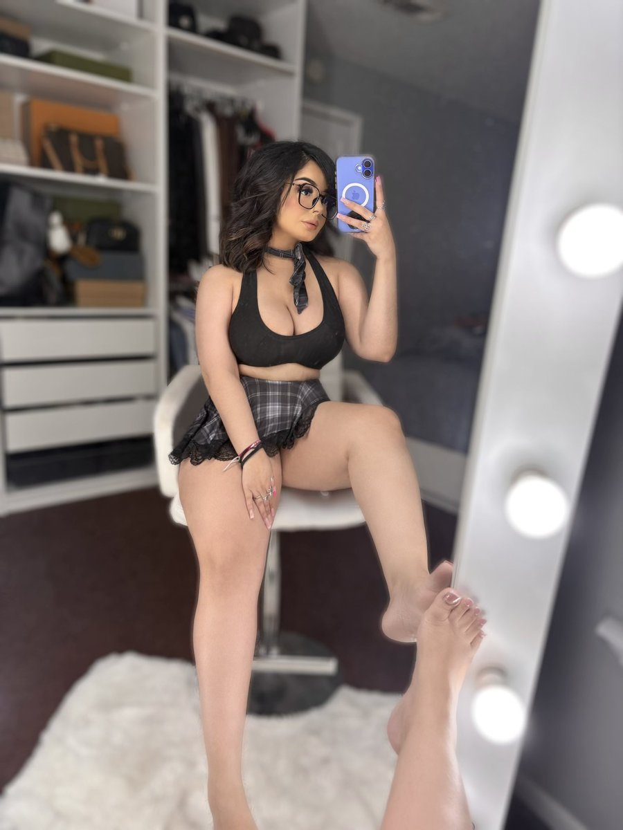 fabiola💕 tweet media
