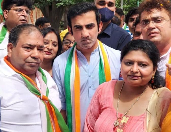 SandeepOwan's tweet photo. Happy birthday Gautam bhai ji https://t.co/qSjXlkdyrW