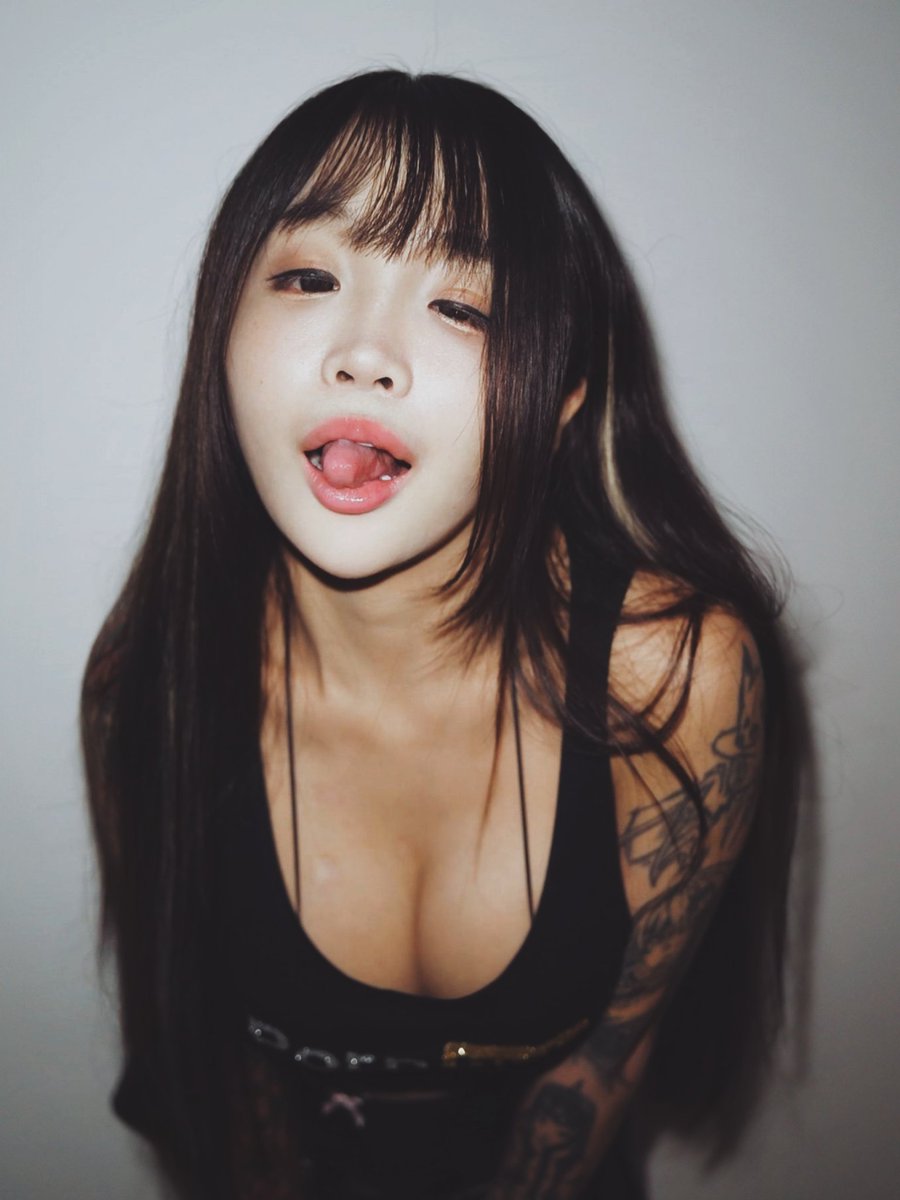 New Free Video available with @djsakuraaa on Pornhub:
https://t.co/RuvMF4drOm https://t.co/RiMCbE4aZ9