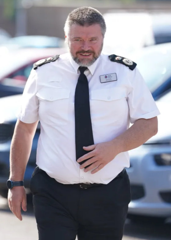 StarkNakedBrief's tweet image. So the police force that detained Tommy Robinson under terrorism charges as he drove to Benidorm last year...
Is the same police force that failed to charge influencer Charlotte Hayes for incitement after she told her followers last month:
"F*cking kill them all! Kill them…