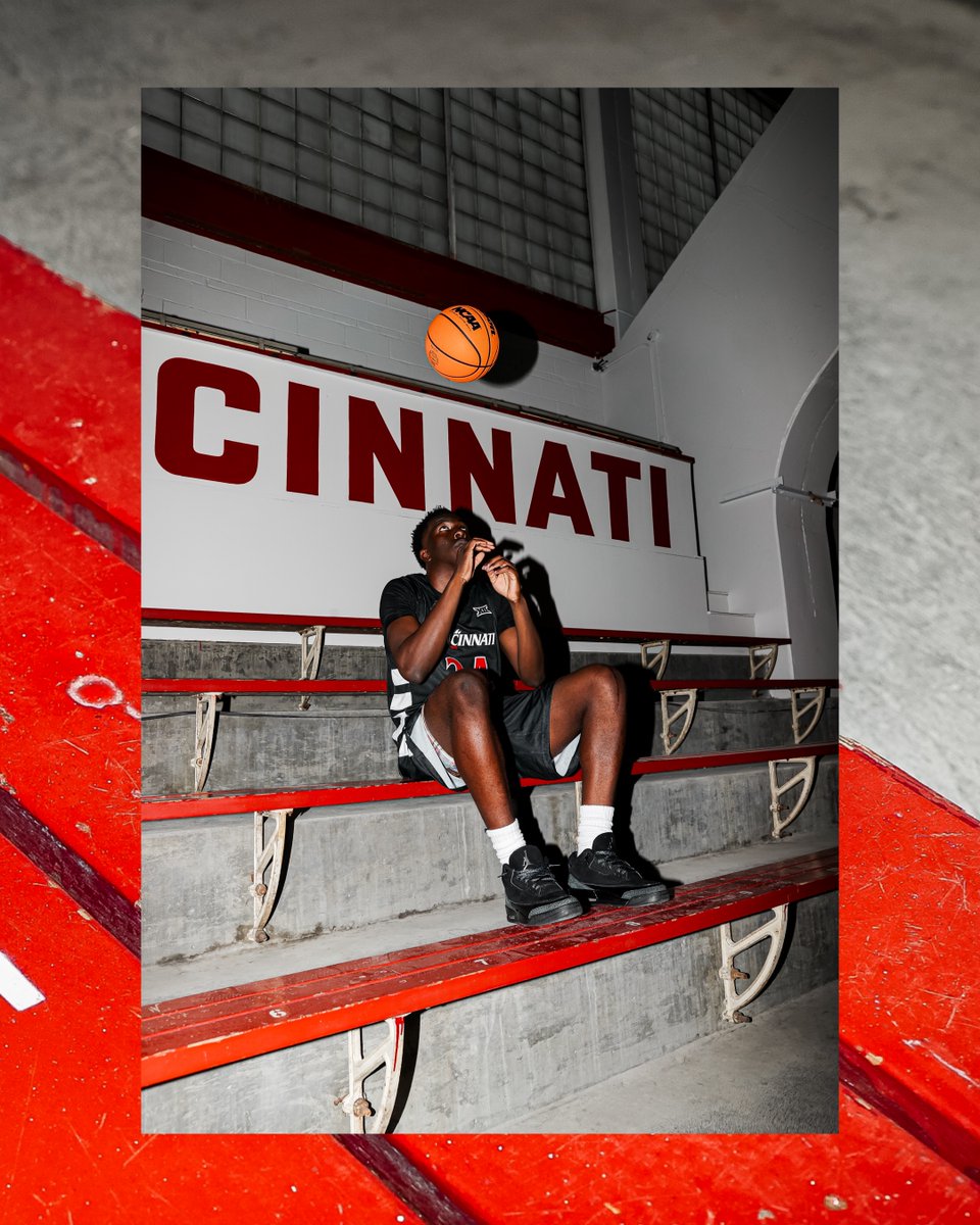 We play basketball this week.