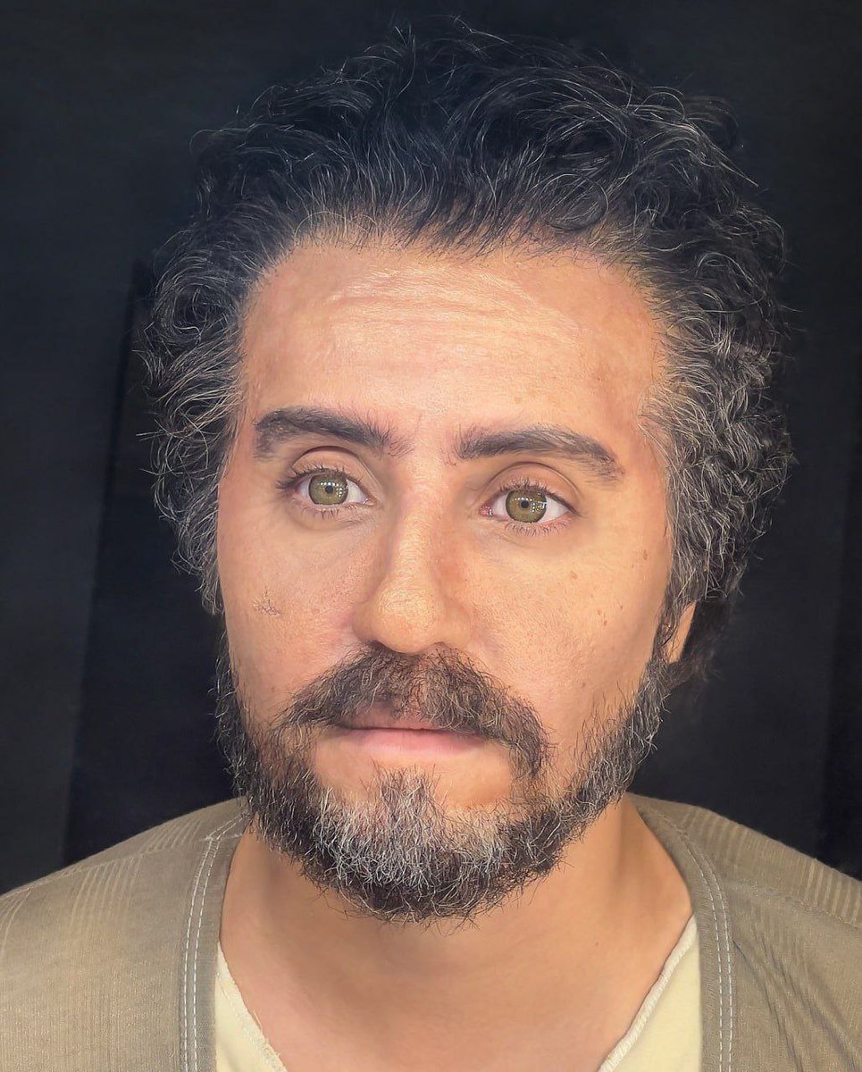 الناز شاکردوست توی فیلم جدیدش(کج پیله) نقش شوهر نعیمه نظام‌دوست رو بازی میکنه تا بتونن راحت‌تر نقش زن و شوهر رو ایفا کنن و Make Love داشته باشن😂