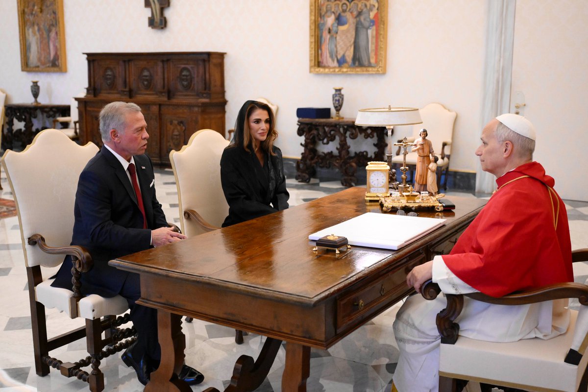 In the afternoon, the Pope received His Majesty Abdallah II, King of the Hashemite Kingdom of Jordan, and Entourage. #LeoXIV