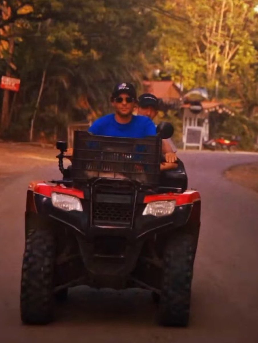 LouisWT91World's tweet image. 📸| Louis and Oli in Costa Rica! (May 2025)