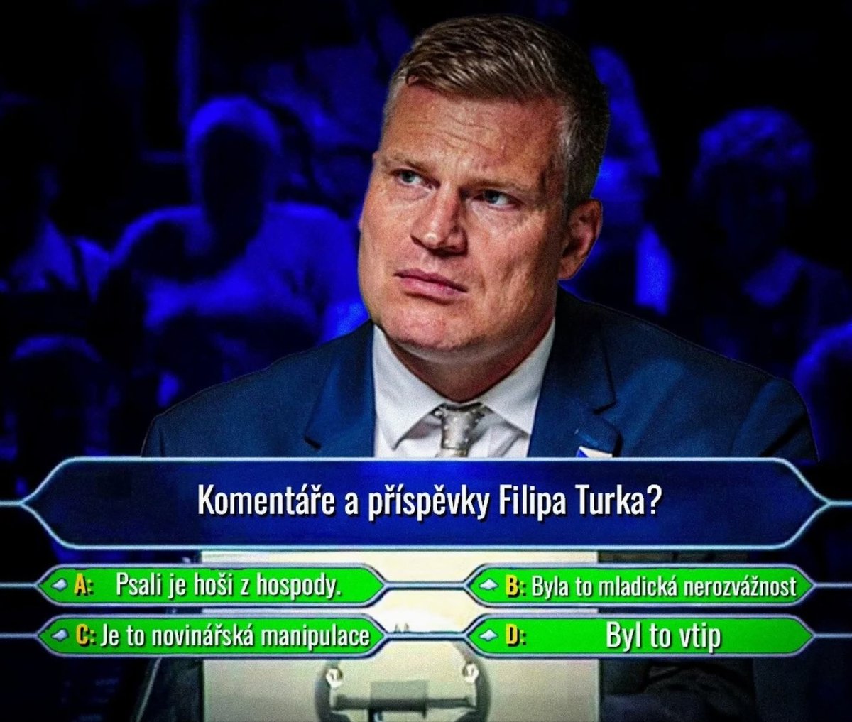 DolejsJiri's tweet image. Klasické herní dilema😜. Kudy dál, když nic nevede do Černína?