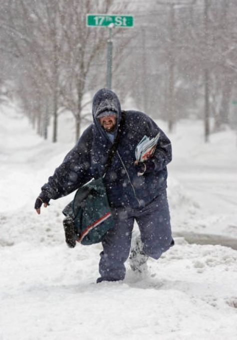 they tryna drown me in this ho