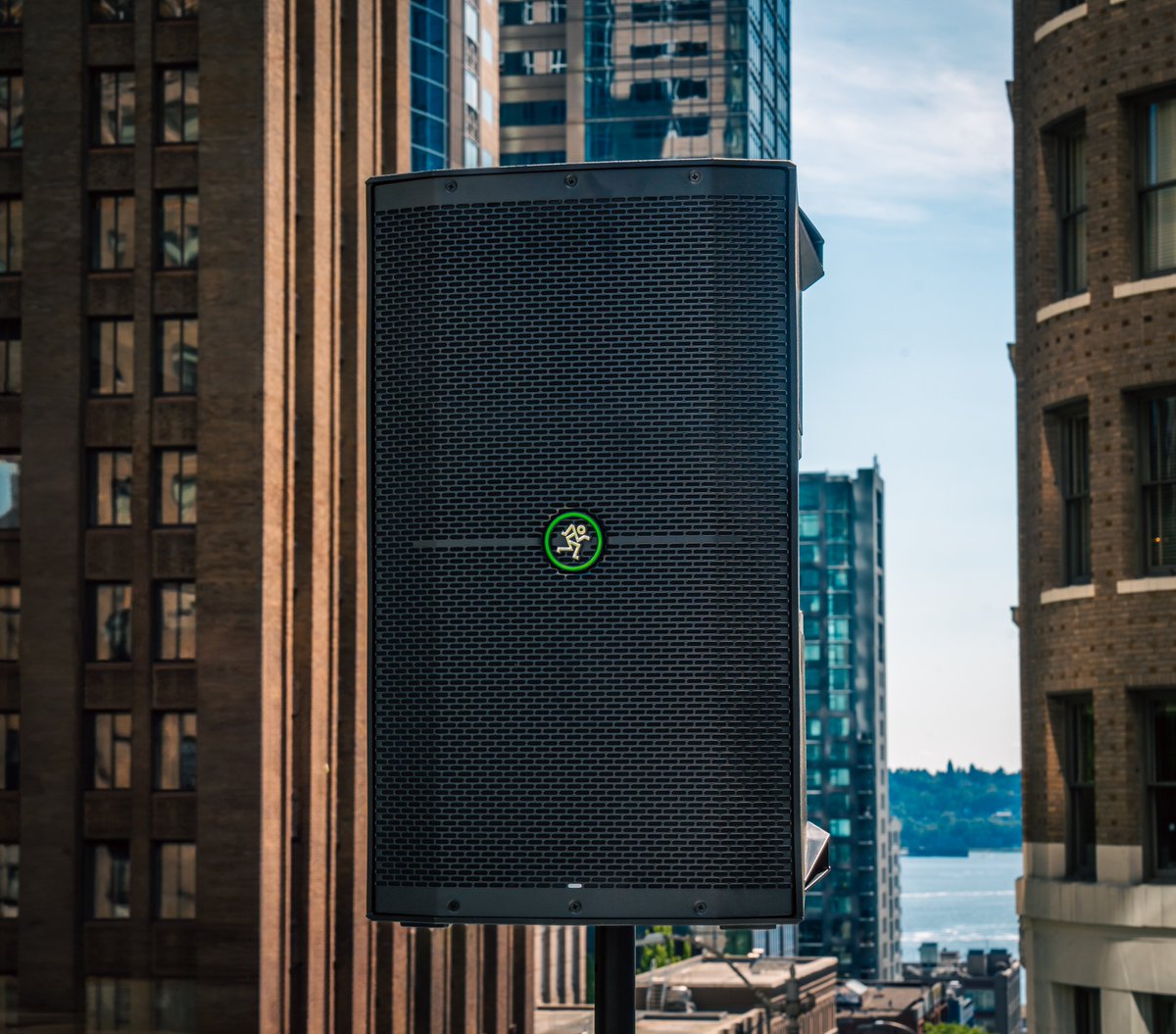 MackieGear's tweet image. Just admiring the view✨