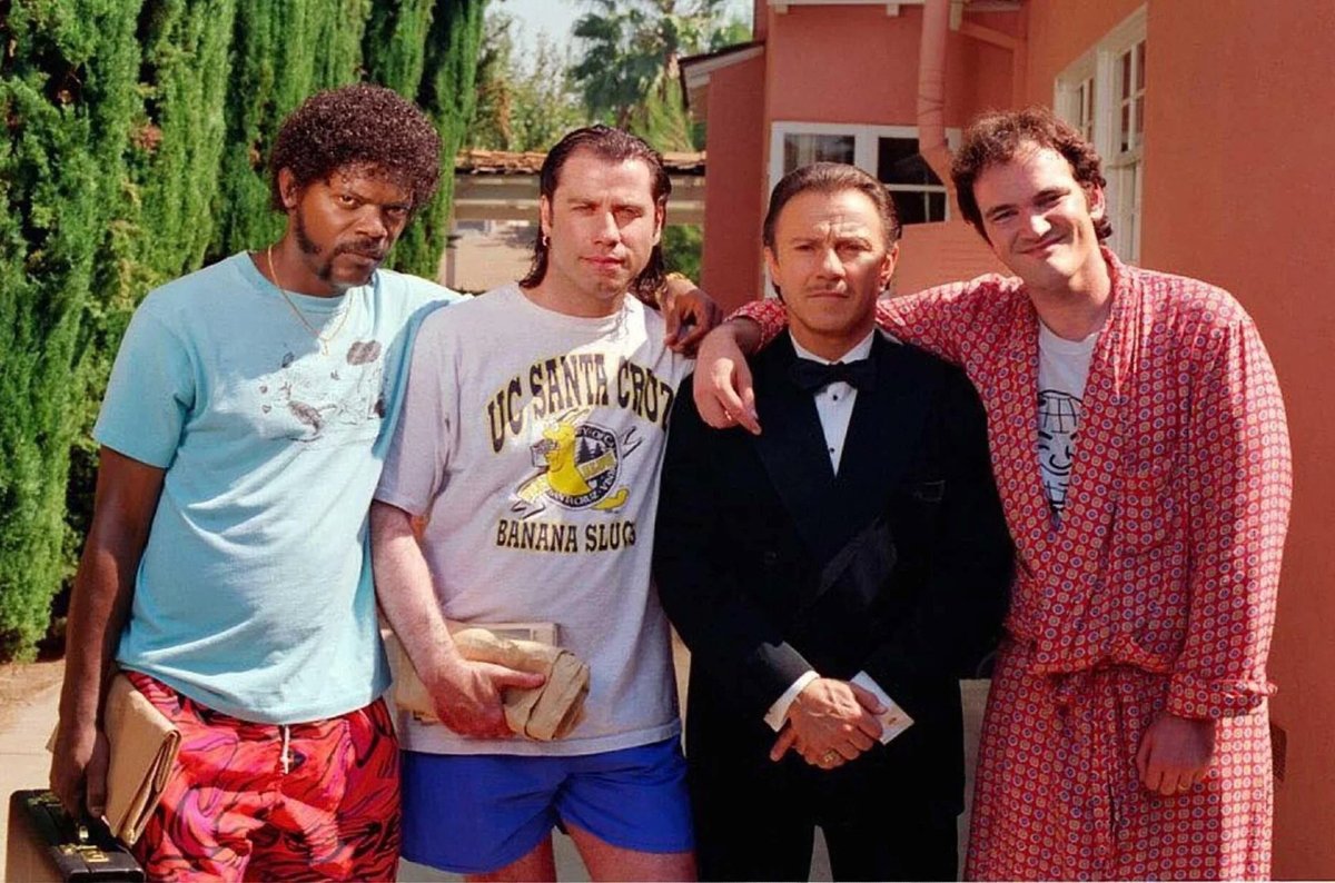 TarantinoWorld's tweet image. 1/ Why is Pulp Fiction one of the greatest films ever made?
Let’s explore Quentin Tarantino’s masterpiece on its 31st anniversary! 🎂
A Thread 🧵