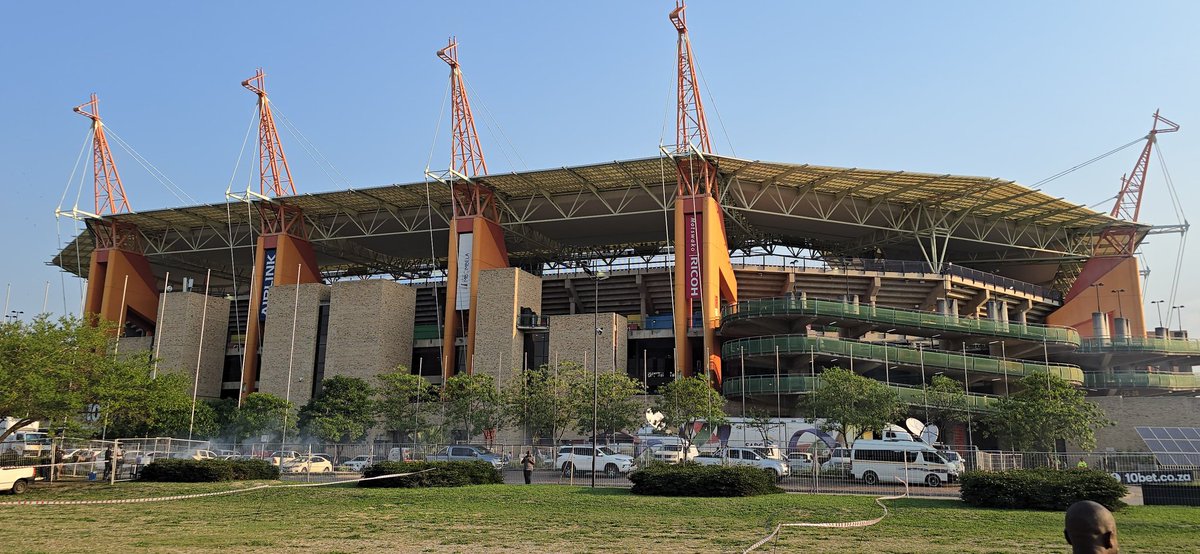 ThandoManana🇿🇦 tweet media