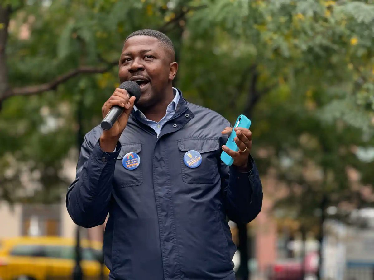 Knock on those doors to get Zohran Mamdani into City Hall

“When we go knock on doors … we’re not doing it because we’re going to sleep tomorrow, but because we want to be a part of the conversation.”

gaycitynews.com/gays-for-zohra…