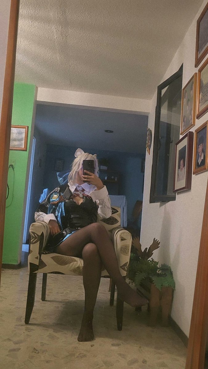 Recuerden que si hace retweet y corazon a mis últimos dos tweets se llevan un video ero de regalo.

Solo deben enviarme mensaje con captura como evidencia.

Quedan 5 regalitos