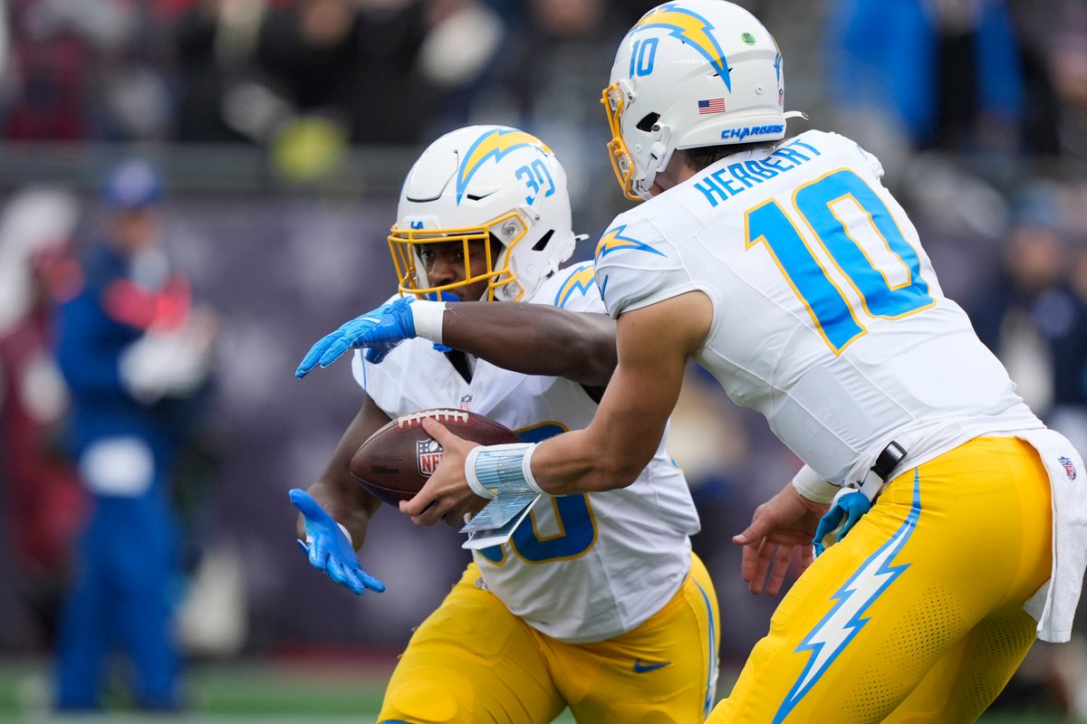 Chargers reportedly to make 'Preliminary' trade calls at RB, OT ahead of NFL Deadline, per @JosinaAnderson 