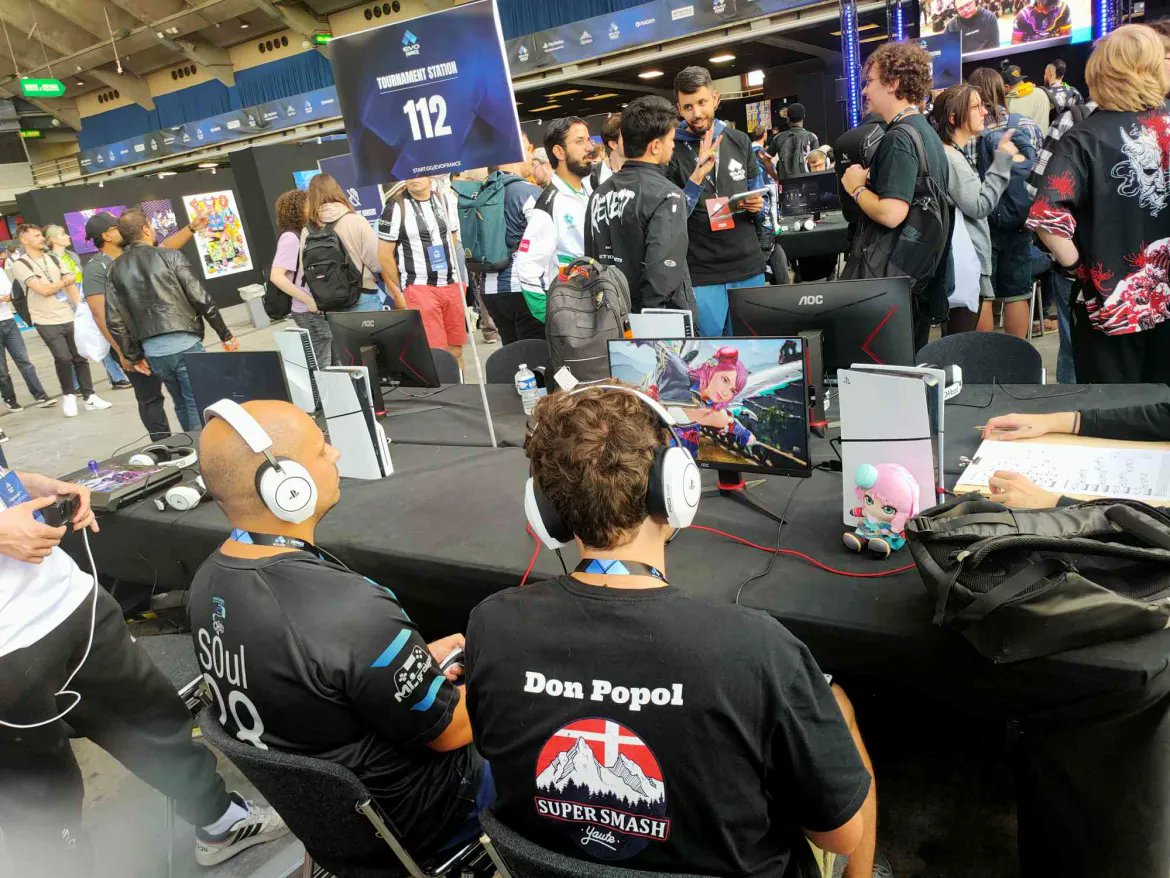 SuperSmashYaute 🔜 Rebloch'arena 36 tweet media