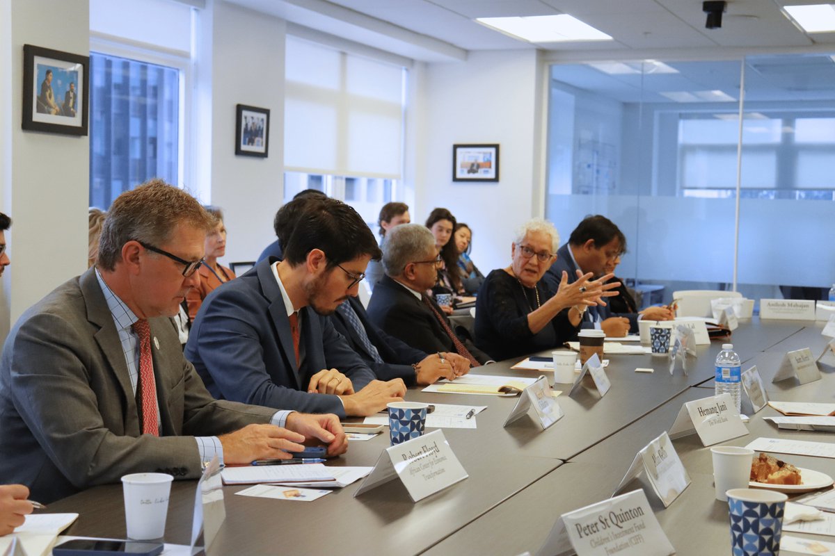 ORFAmerica's tweet image. With the @WorldBank–@IMFNews Meetings underway and #COP30 on the horizon, @ORFAmerica hosted a roundtable on the opportunities for #GlobalSouth cooperation in bridging the sustainable finance gap.

Some 📸 from this morning :