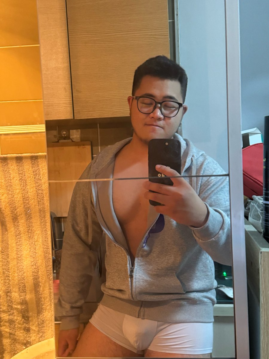 喝昂彳亍 tweet media