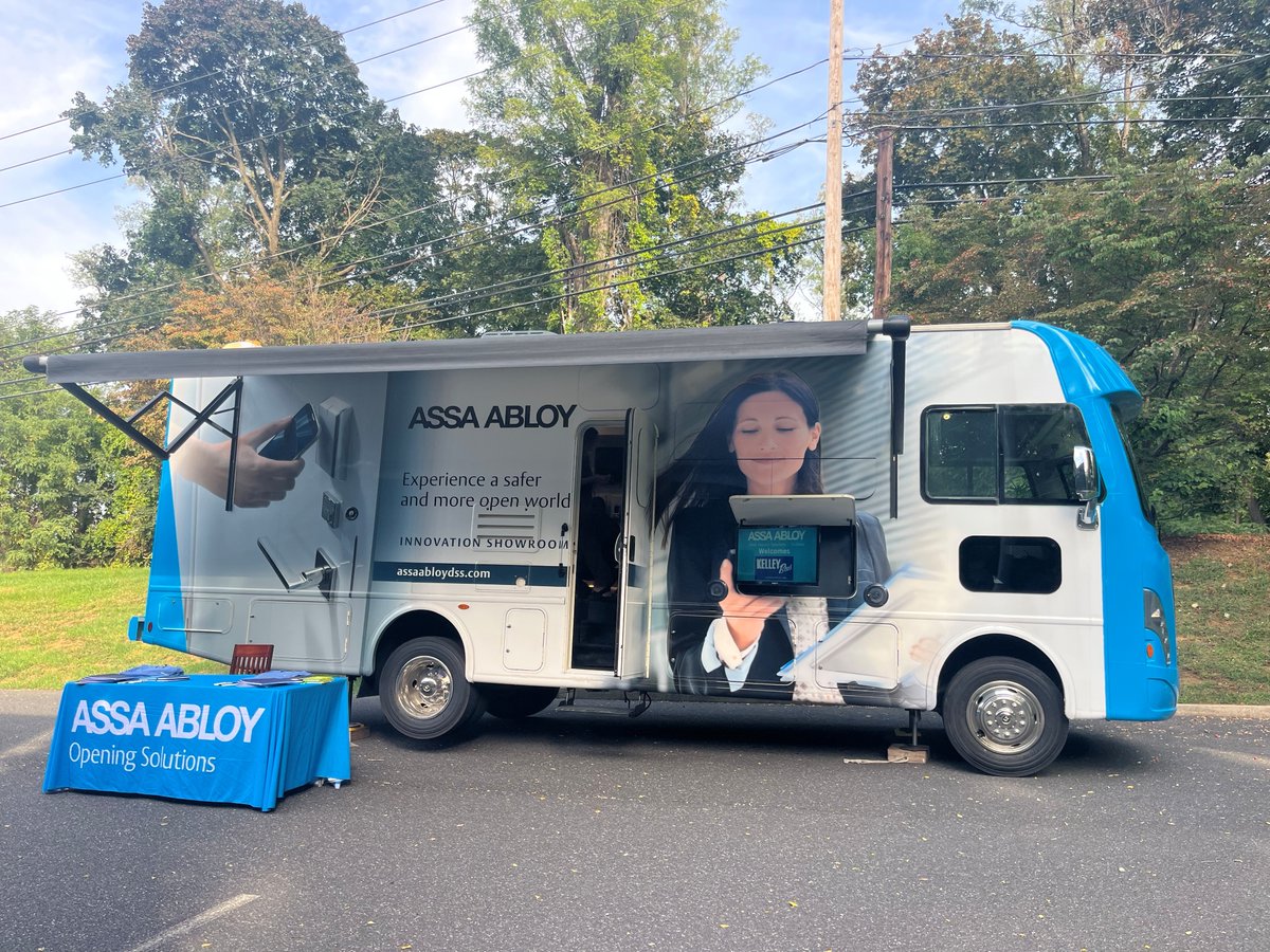 dss_tri's tweet image. One of the very first stops for our A07 Mobile Showroom- Kelley Bros in Center Valley, PA!
#ASSAABLOY #DSSTriState #CustomerExperience #Teamwork #Innovation #Leadership