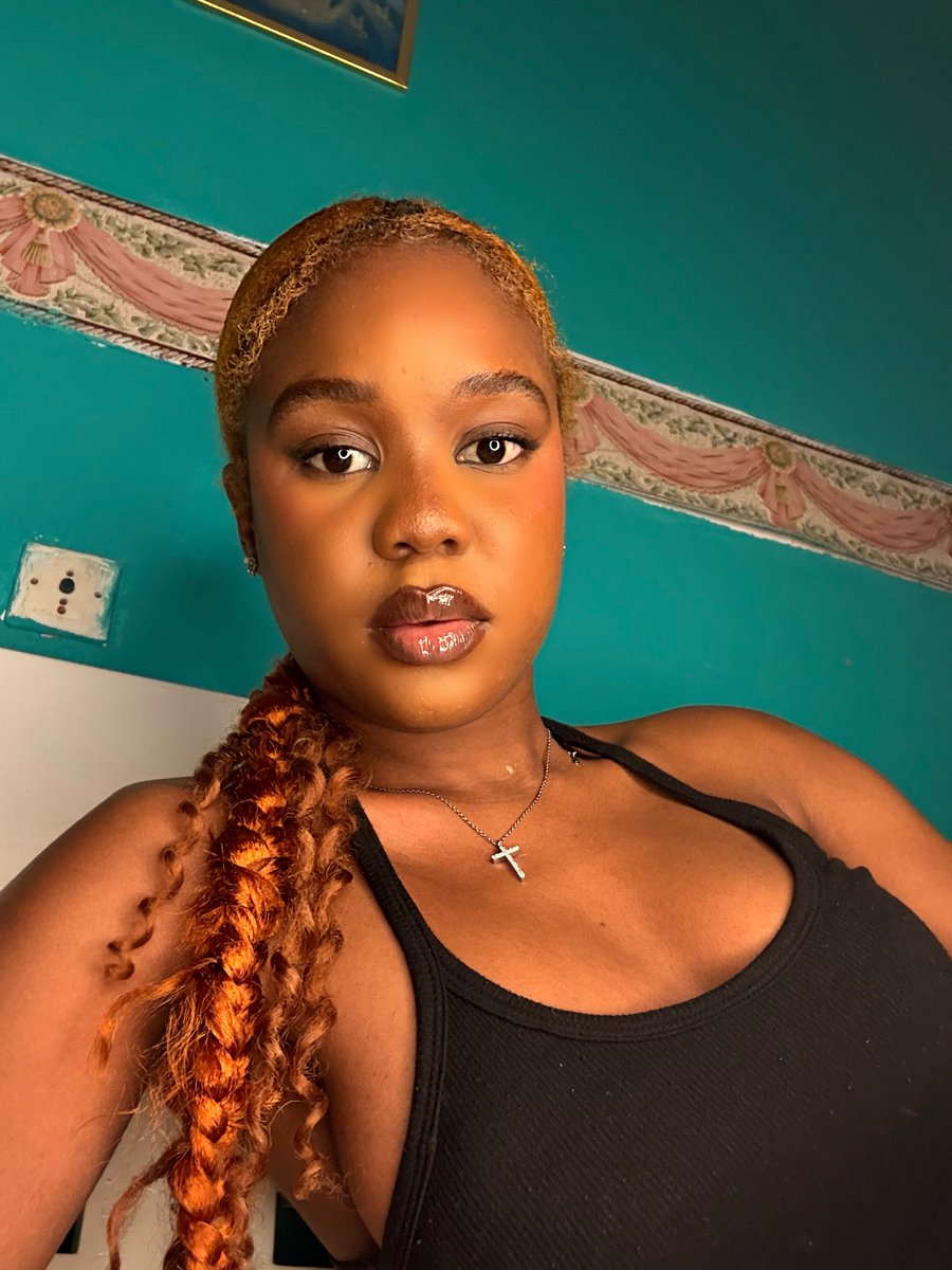 ivorianuser's tweet photo. Dunno how to take pictures or using socials no mo; might getting old 😞 anyhoo nu bai tubaron ! 🇨🇻 https://t.co/La1GSqRYDc