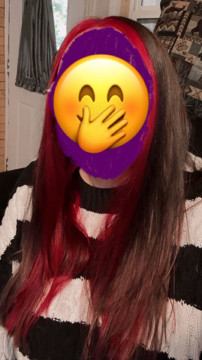 Jazmyn_VT's tweet image. We’ve achieved! And I love it! The color is definitely a bit darker in person and more pink, but there it is! The pink goes all the way underneath :3