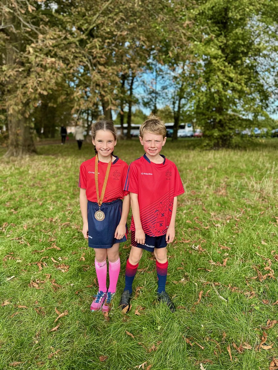 Great performances at the Y5 Tees Valley XC competition! 

Congratulations to Martha who won 🥉, James who battled hard for 18th, and Huw for his determination and resilience in finishing the race. 

We are so proud as they represented Stockton in the County Finals! 

👏👏👏👏👏