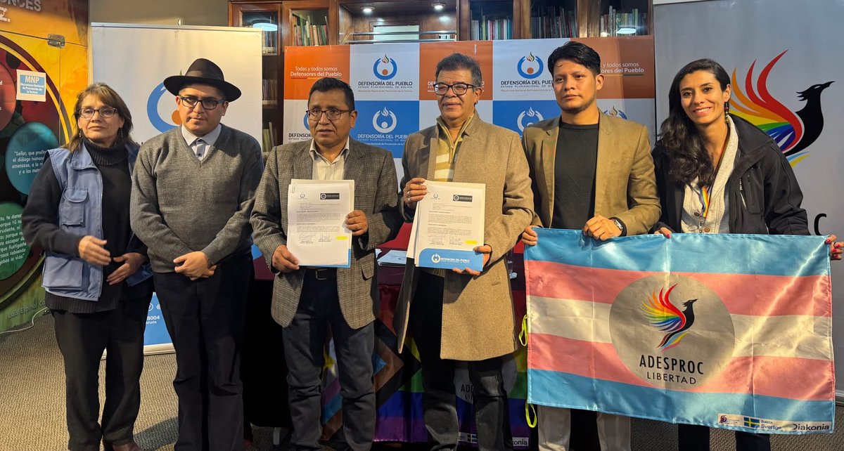ADESPROC's tweet image. Hoy firmamos un convenio interinstitucional con la Defensoría del Pueblo Bolivia para fortalecer la promoción y defensa de los derechos de la población LGBTIQ+.

📄 Conoce más sobre este el convenio ingresando al siguiente enlace👇🏻
acortar.link/m4Yw4z