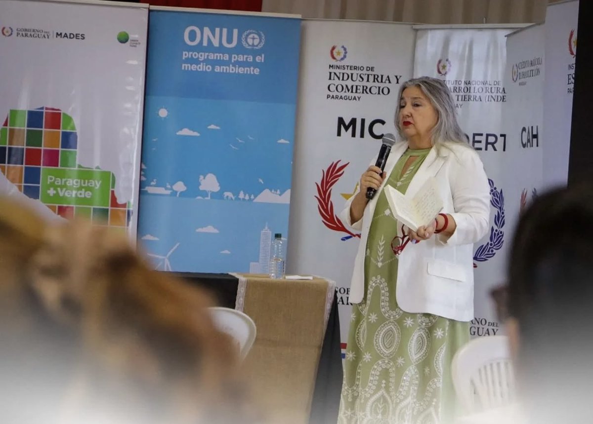 minmujerpy's tweet photo. 🗣️Primer Encuentro de la Red Nacional de Mujeres Rurales 🇵🇾 incluyó exposiciones de autoridades nacionales y referentes internacionales como Luz Haro, presidenta de #RELAC 🇪🇨, y Silvia Ribelles, especialista en inserción laboral y proyectos sociales 🇪🇸
🔗 https://t.co/sJRfXBkNRt https://t.co/O9eBTsdmXA
