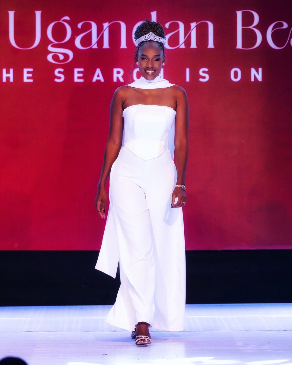 immalie_ug's tweet photo. Four slides of the day🥰
Outfit customized by us ❤️

#fashiondesigner #bespoke #uganda https://t.co/4ZSd0jtMGs