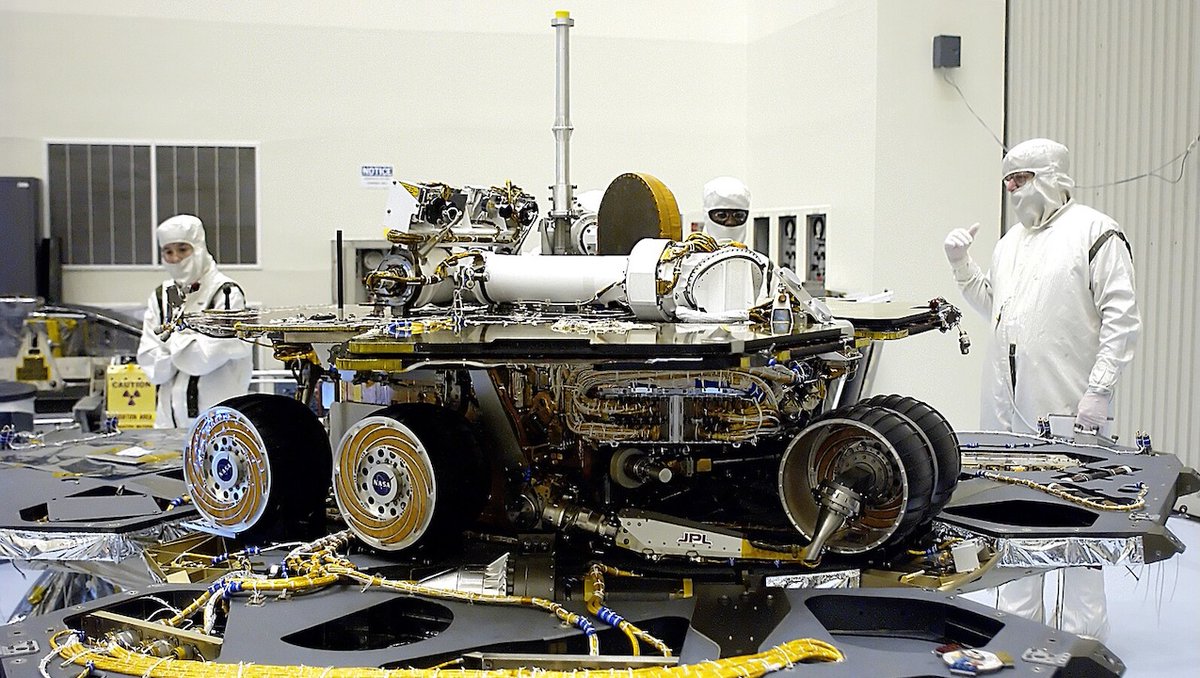 astrobiology's tweet image. Plasmidome, Resistome, and Virulence-associated Genes Characterization of Acinetobacter Johnsonii in NASA Cleanrooms and a Clinical Setting
astrobiology.com/2025/10/plasmi… #Astrobiology #planetaryprotection #biosafety #Microbiology
