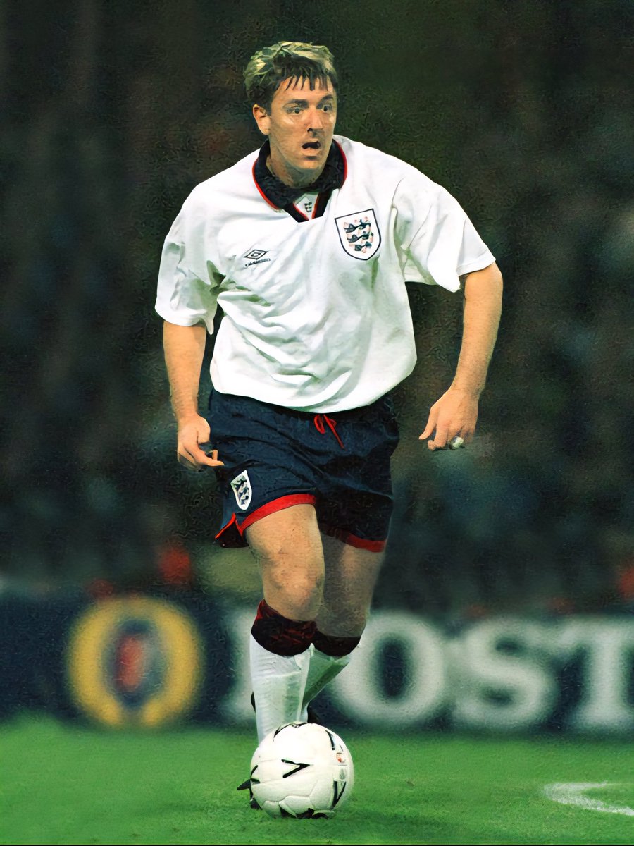 Happy Birthday to one of my Football Heroes 💪 Happy Birthday to the one who proved that the beautiful game is a wonderful sport ⚽️ Once again Happy Birthday <a href="/mattletiss7/">Matt Le Tissier ✝️</a> 🎊🎉🎂
