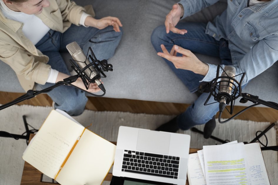 Ofrecimiento de apoyo económico a radios comunitarias para la creación de contenidos originales

gub.uy/unidad-regulad… 

<a href="/brunoferiguini/">Bruno Fernández Iguini</a> <a href="/NanoClaramunt/">Leandro Claramunt</a>
<a href="/MIEM_Uruguay/">MIEM Uruguay</a>