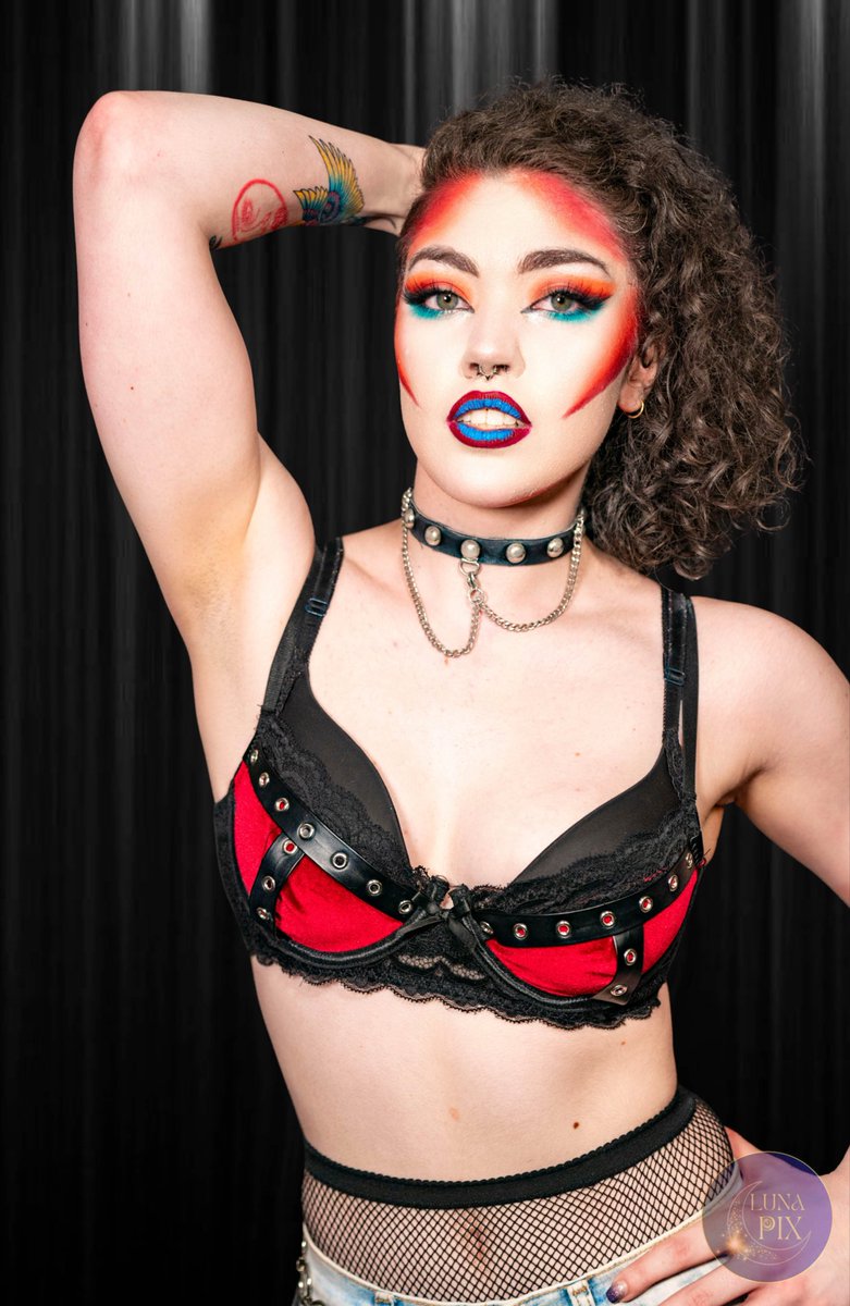 Y’all better watch out cause the biceps are coming thru 💪🏻