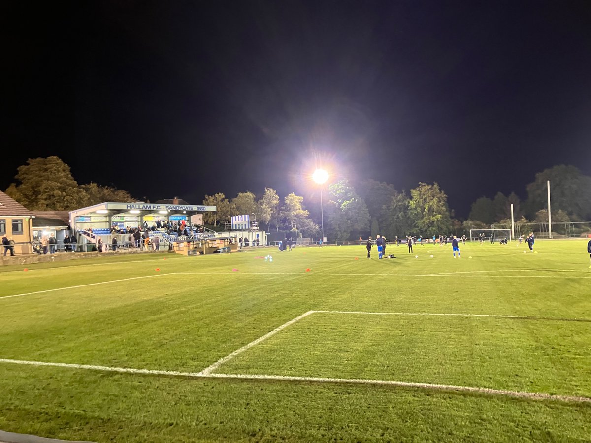 filecore's tweet image. At Sandygate for the second time. @HallamFC1860 v @Grimsby_Borough
