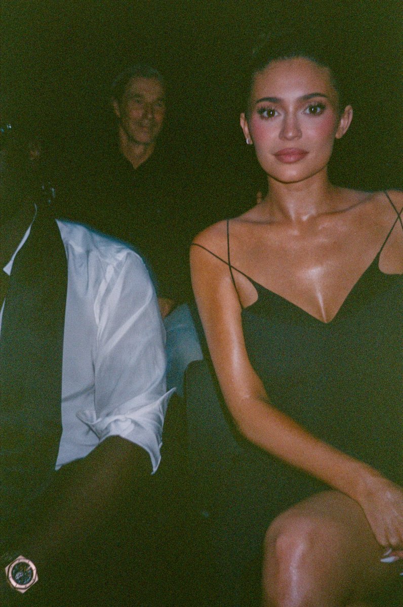 Kylie Jenner at Tom Ford SS26 🎞️