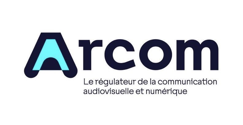 🚨 🇫🇷 La pétition demandant la SUPPRESSION de l’Arcom, lancée sur le site de l’Assemblée nationale, a déjà atteint 20 075 signatures. 

🗣️ Êtes-vous POUR ou CONTRE sa SUPPRESSION ?

🅰️. POUR
🅱️. CONTRE