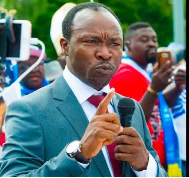 DON’T BLINK – HOLD THE LINE”

From the Pen of Dr. Cho Ayaba, Written in Detention, Oslo, 13 October 2025
In a world distracted by silence and complicity, a powerful voice still echoes from behind bars.
Dr. Cho Ayaba warns: “Don’t Blink.”
Across the Sahel, from Niger to Central