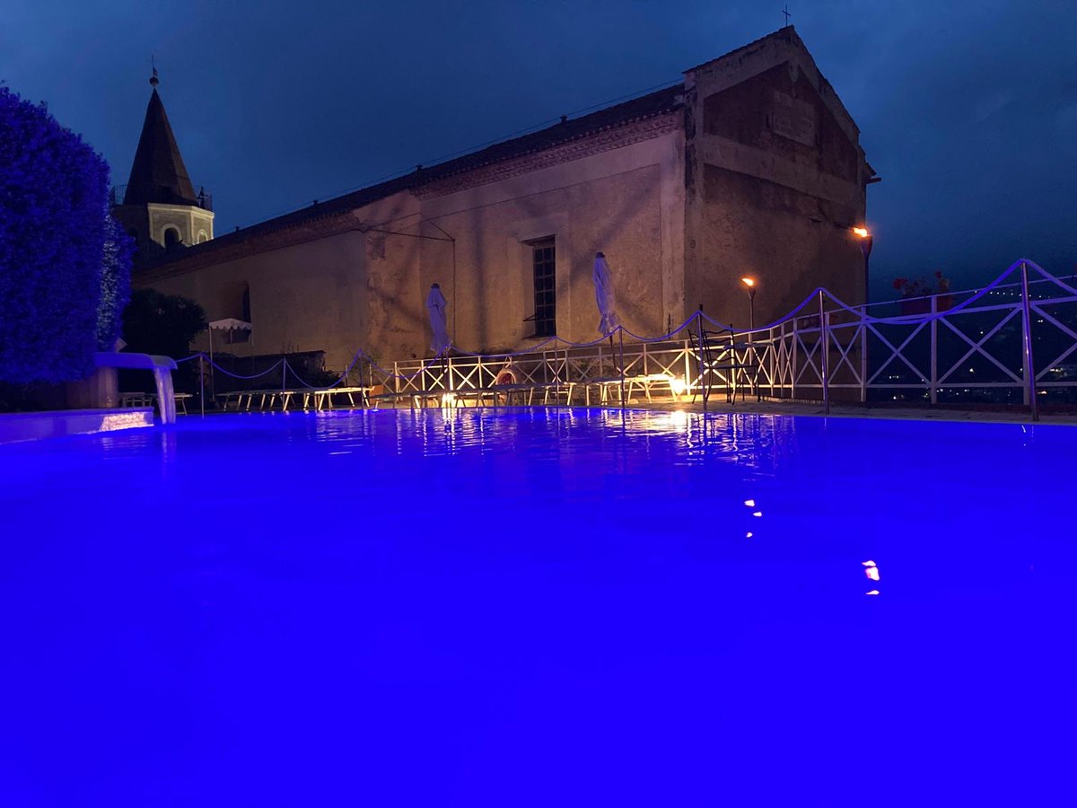 Today it's the closing day! 🥲🗓️🛎️

 We want to thank all our guests for this wonderful year! And we are going to celebrate it with all the staff 🎊 

#closingday #ThankYou #14ottobre2025 #Maratea #seeyounextyear