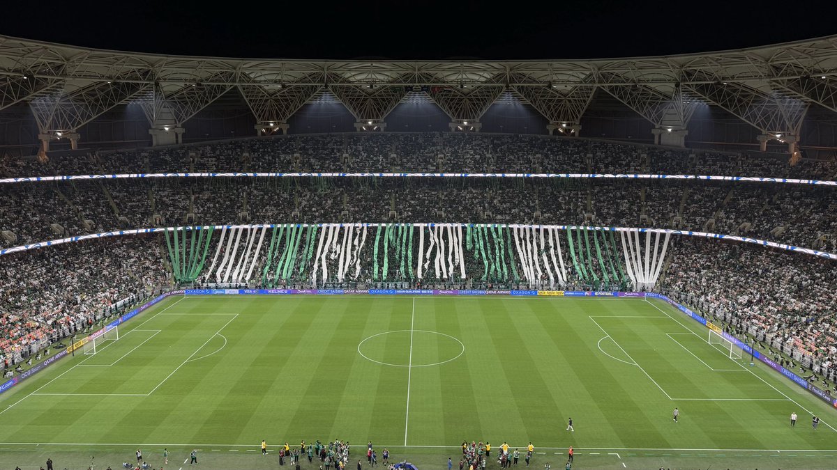 The whole nation stands behind our Saudi national team 🇸🇦
Tonight in Jeddah, it’s more than just a match it’s pride, passion, and history in the making.
With all my heart, wishing you the best, our heroes in green 💚🤍⚽️🦅
#SaudiNT #Jeddah #WithTheGreen