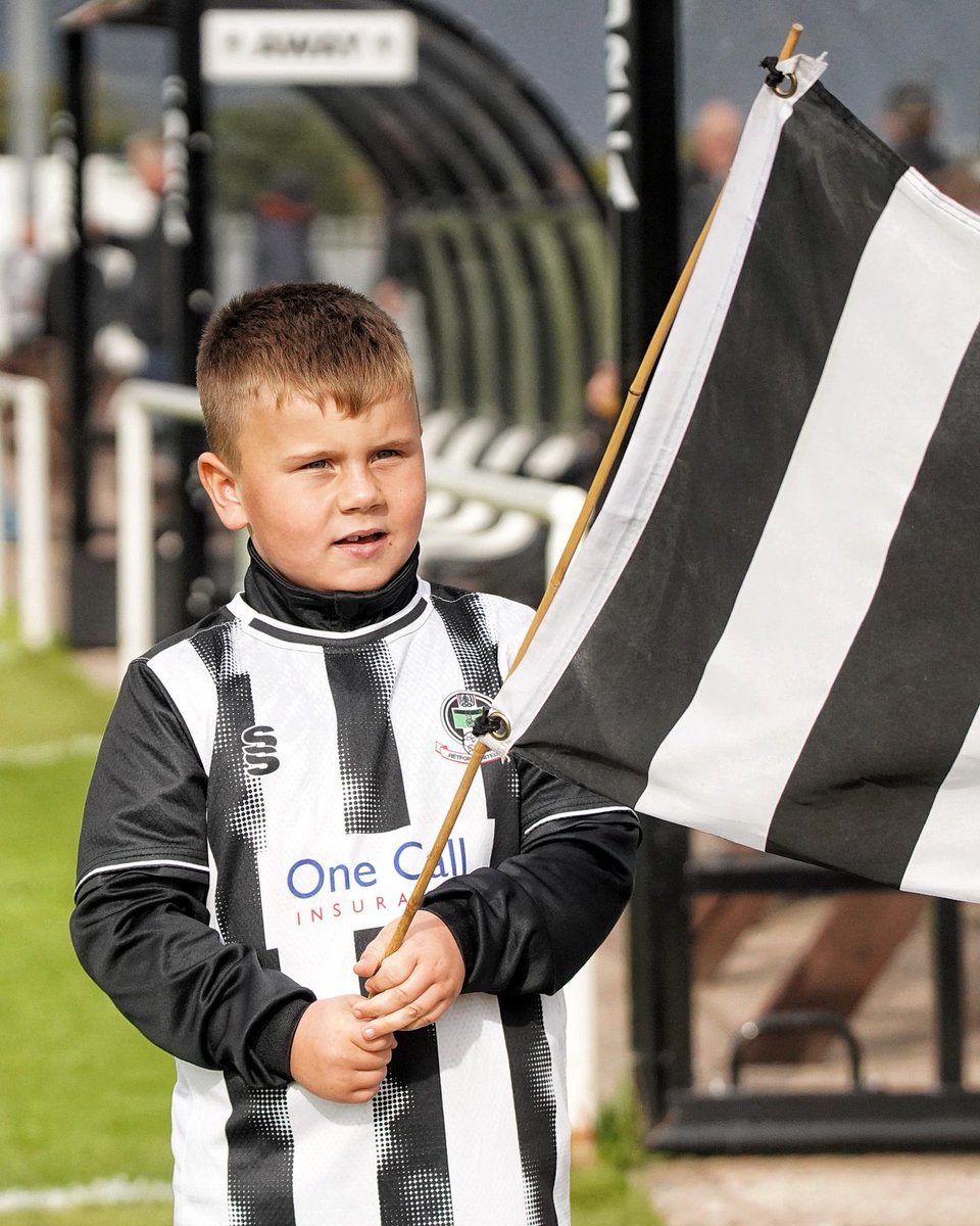 𝐓𝐨𝐦𝐨𝐫𝐫𝐨𝐰.

We welcome the Boatmen to Cannon Park tomorrow night. Come get behind the Badgers! 19:45 KO.

#UTB 🖤
