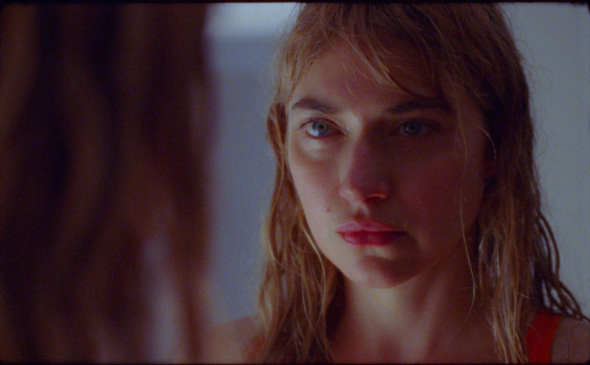 LifeIsAFilmFest's tweet image. #NewFest37 Kristen Stewart goes for the poetic in the harrowing THE CHRONOLOGY OF WATER with mixed results. The highly fragmented non-linear editing used in depicting the deeply traumatic upbringing of the teenage character and her resulting toxic behavior towards others made the