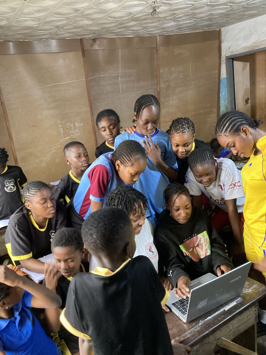 rachaelcodesss's tweet image. Three days ago, the world celebrated International Day of the Girl Child, a reminder that every girl deserves the opportunity to dream, learn & lead.
Proud to have been part of that mission, visiting schools to speak with young girls about tech.
Let’s continue empowering girls!