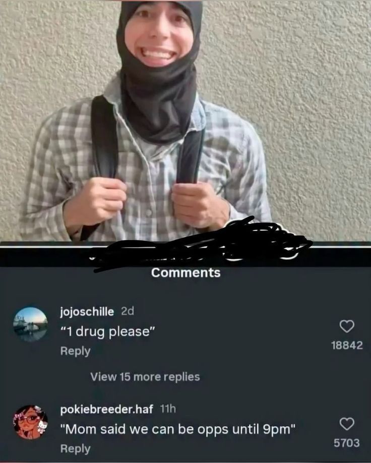 hourly_shitpost's tweet image. 