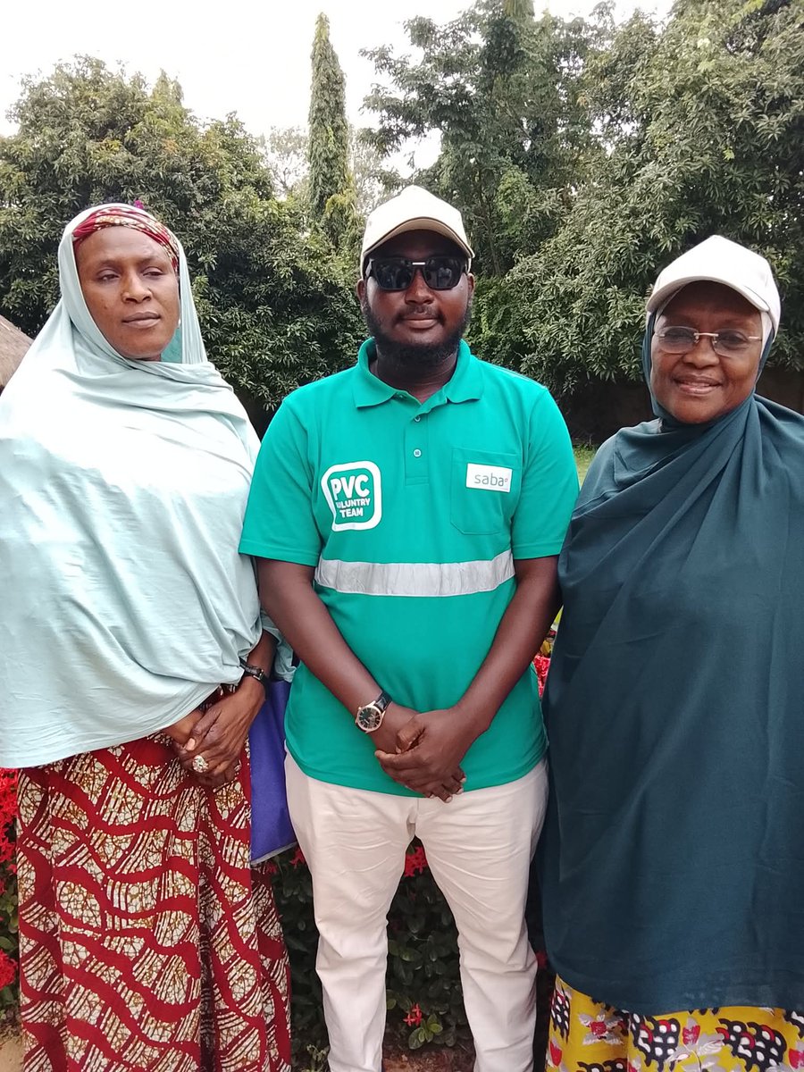 ASoba83140's tweet photo. Strengthening democracy from the grassroots! 💚 The PVC Voluntary Team, Kaduna State, paid a courtesy visit to Hajiya Hafsat Mohammed Baba to appreciate her unwavering support for civic engagement and good governance. #PVCDrive #ADC #Kaduna https://t.co/ybuijPxGUK