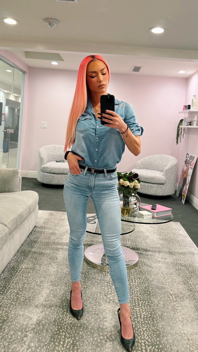 natalieevamarie's tweet image. Canadian Tuxedo 🤵‍♀️ 

Follow my LTK @NatalieEvaMarie on the @shop.LTK app to view this post and get my exclusive app-only content!

#liketkit #LTKStyleTip #LTKWorkwear #LTKU
@shop.ltk
liketk.it/5racC