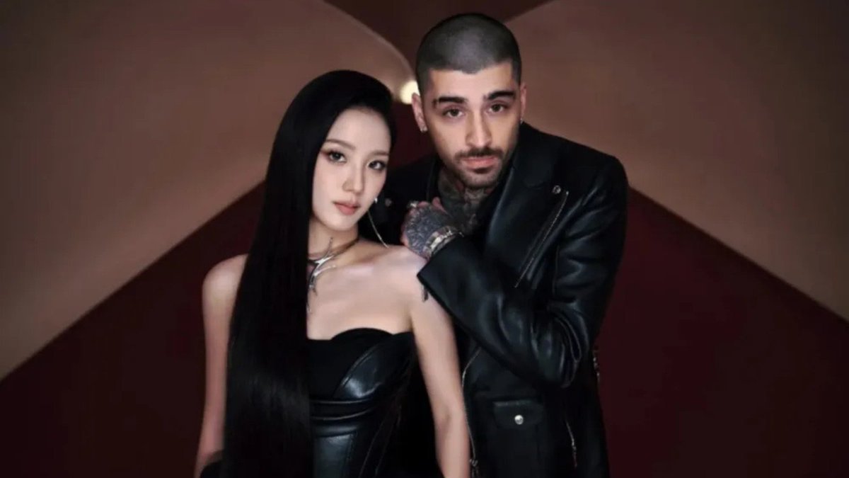 JISOO (<a href="/BLACKPINK/">BLACKPINKOFFICIAL</a>) &amp; Zayn (<a href="/zaynmalik/">zayn</a>) sit at Number 6 on your Official Trending Chart 👑🖤
officialcharts.com/chart-news/off…