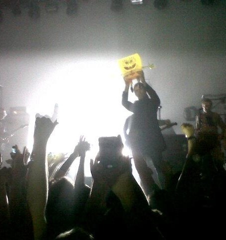 what is up with him and spongebob