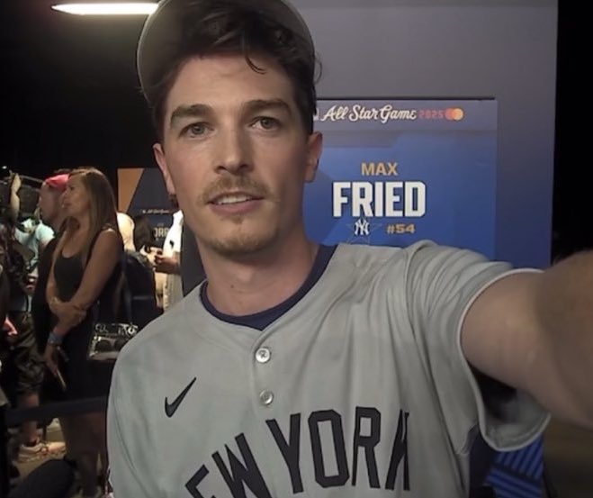 sports live tweeter yadira tweet media