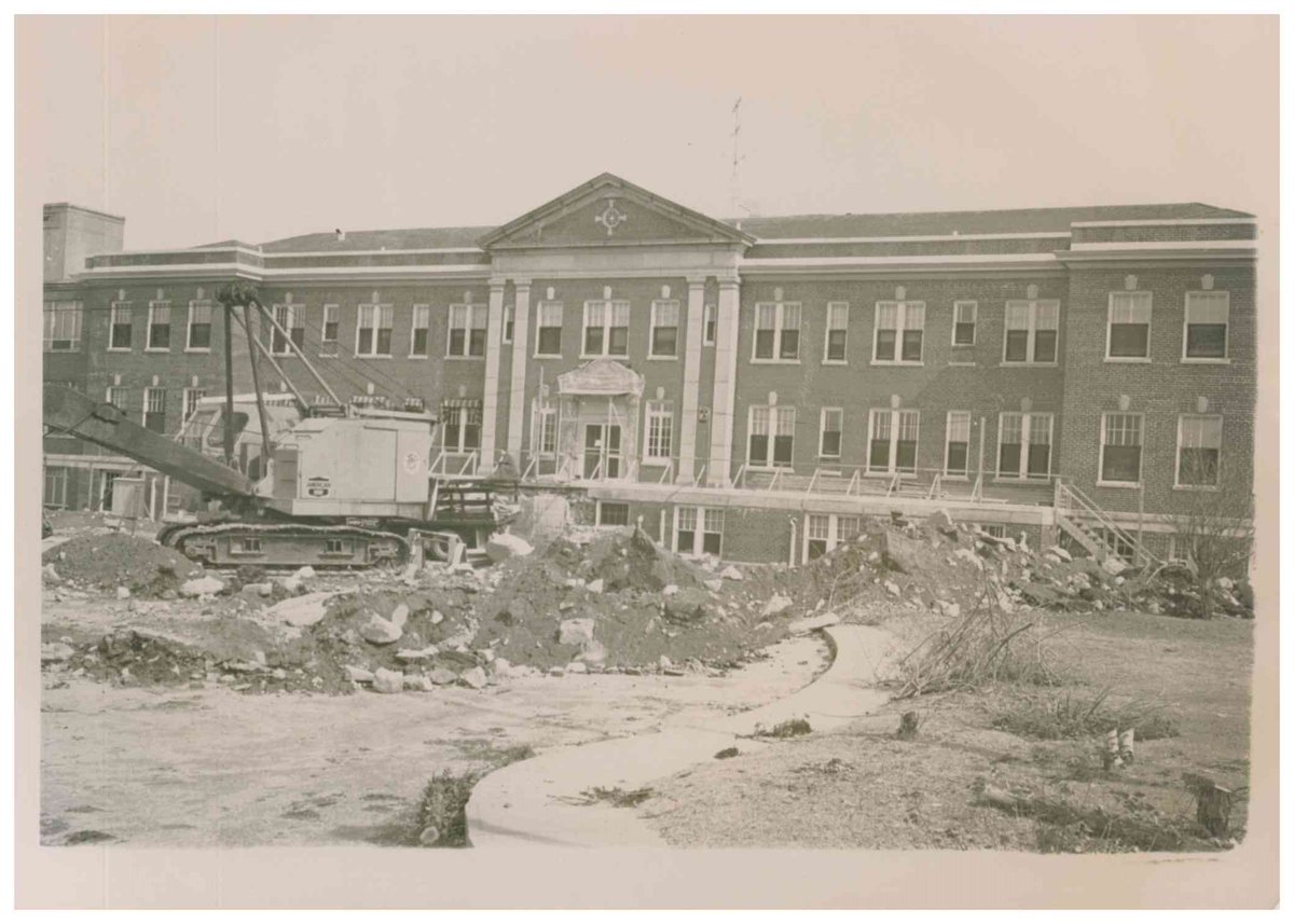 In 1954, the hospital added a new building that included 112 semi-private rooms, 2 accident rooms and a new delivery suite.
For 100 years, our commitment to the community has never wavered. Here's to a legacy of healing—and to the future of compassionate care.