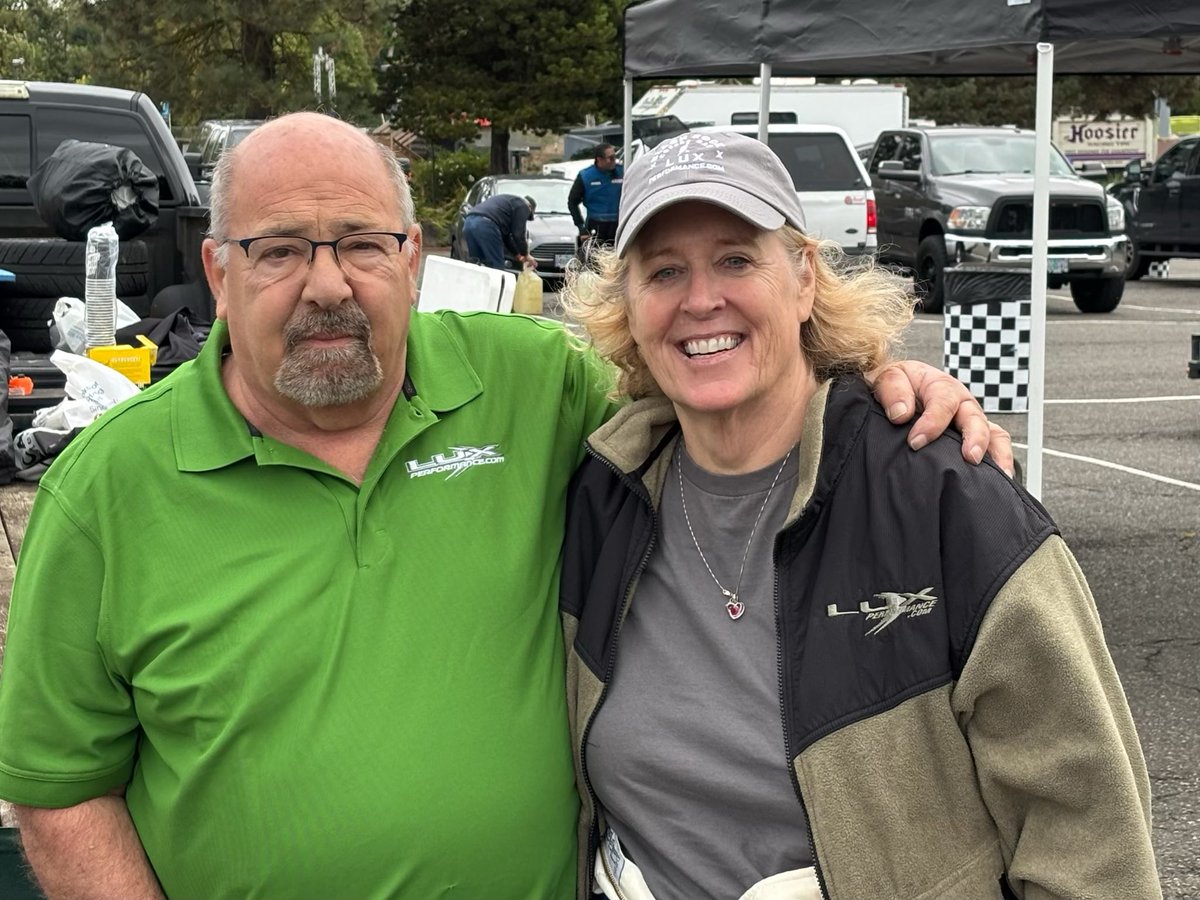 LuxPerformance's tweet image. In case you missed it: Cindi Lux stepped in as a guest driver for Jankowski Motorsports alongside Karen Jankowski in the Dodge Mopar Motorsports Neon SRT4. The duo brought home a third-place finish at the @csccracing Festival of Endurance 💪🌟

#LuxPerformanceGroup / @cindilux