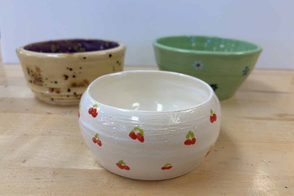 Our talented Ceramics students at KHS crafted incredible bowls for Empty Bowls by the Lake, supporting Second Harvest Food Bank. Join us this Saturday, Oct 18, 11am–2pm at Avon Lake High School to make a difference! Learn more and donate: emptybowlsbythelake.org.