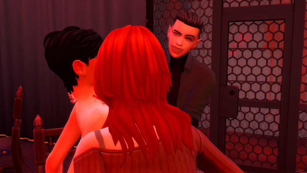 loonaserena's tweet image. Y otros, simplemente, eran pobres diablos que habían acabado en el sitio equivocado en el momento menos oportuno.