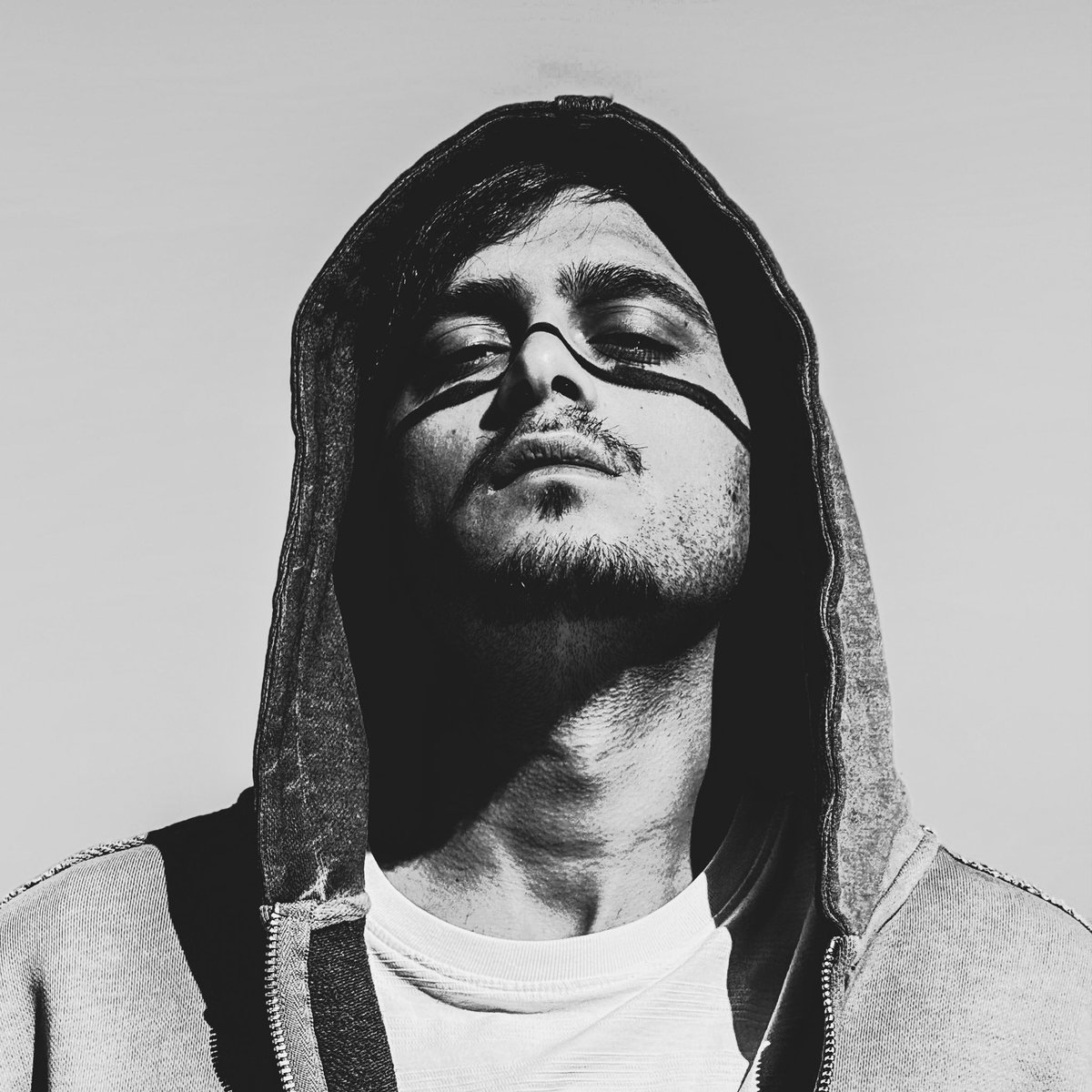 rispoow's tweet photo. BONES by rispoow on #SoundCloud 
https://t.co/NzOZjBoDn6 https://t.co/F2gyRvFb5T